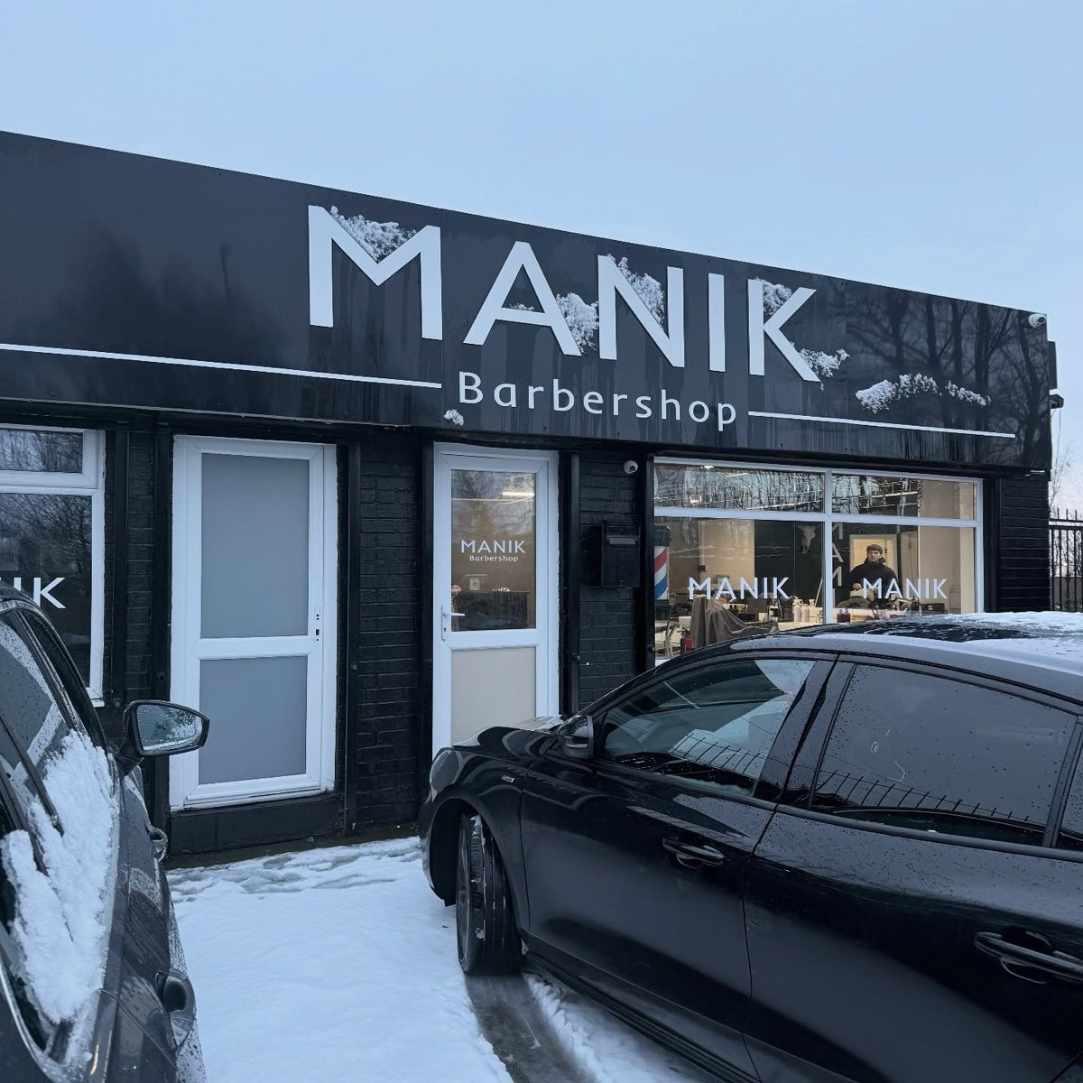 The Manik barbershop front on Kingsway